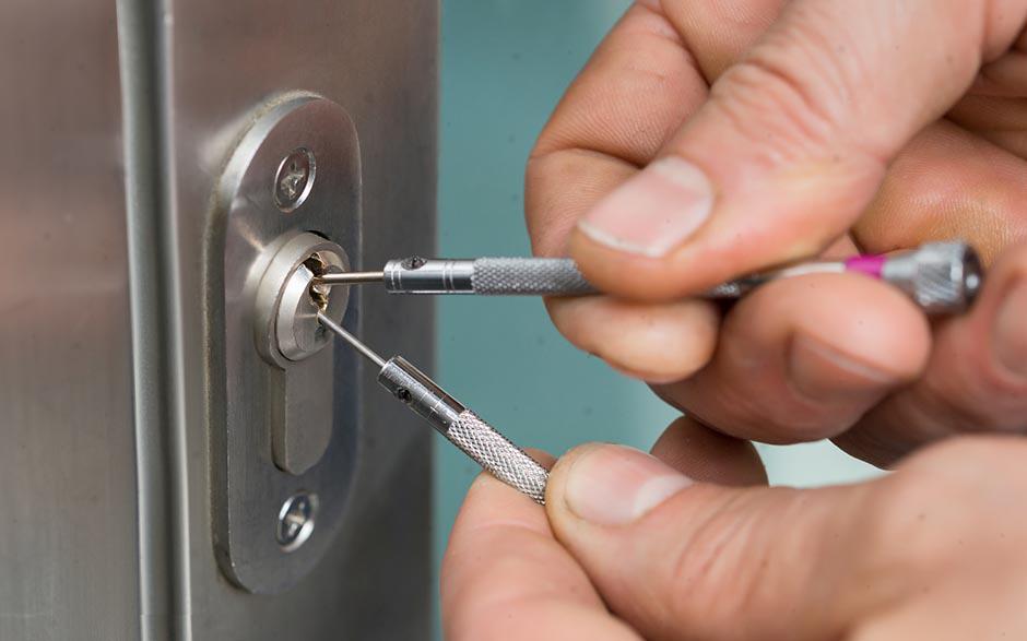 changer une serrure de porte Herblay